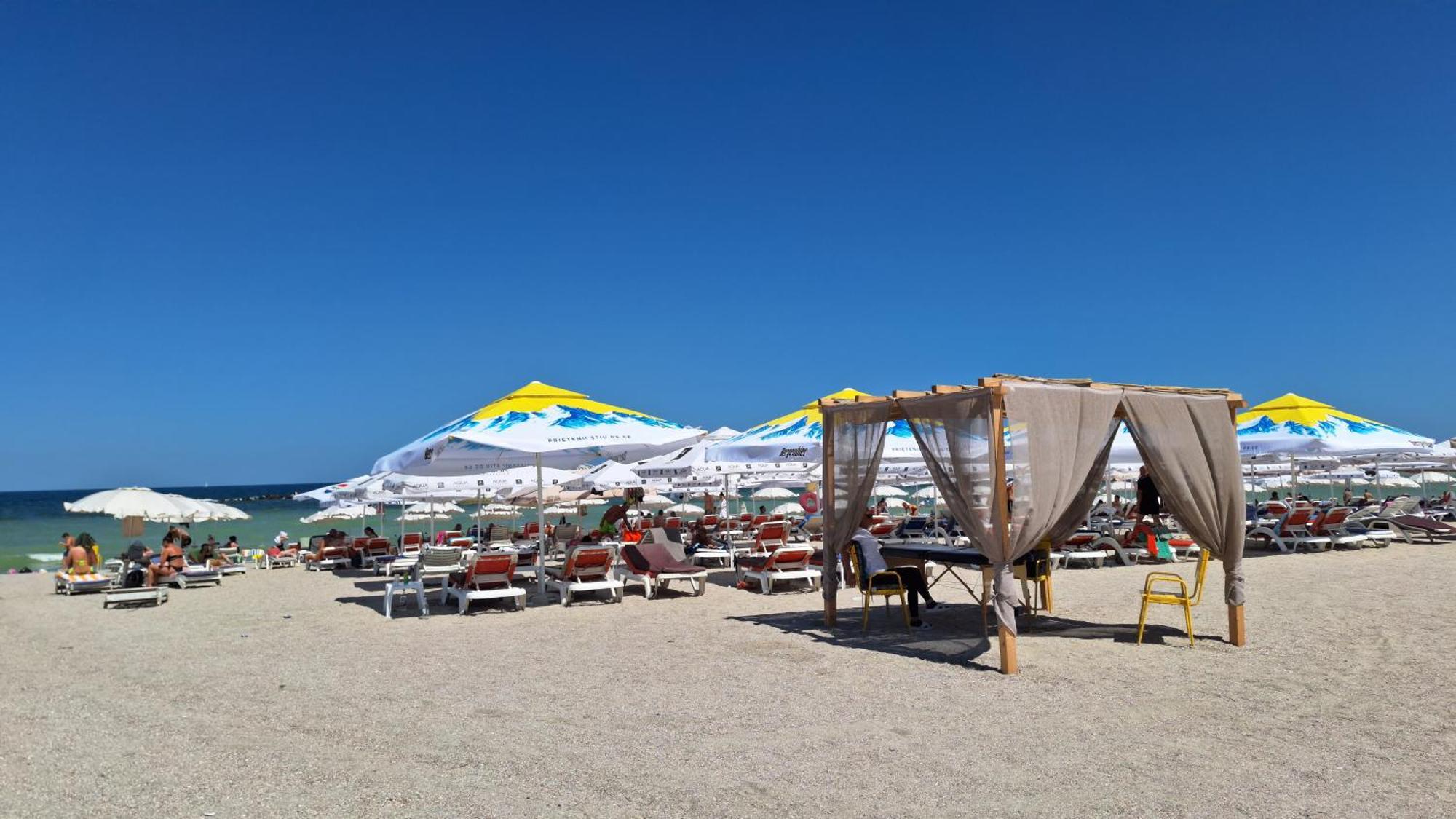 Elysse Sunrise Apartment Mamaia Exteriör bild